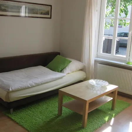 Apartament Kruft *